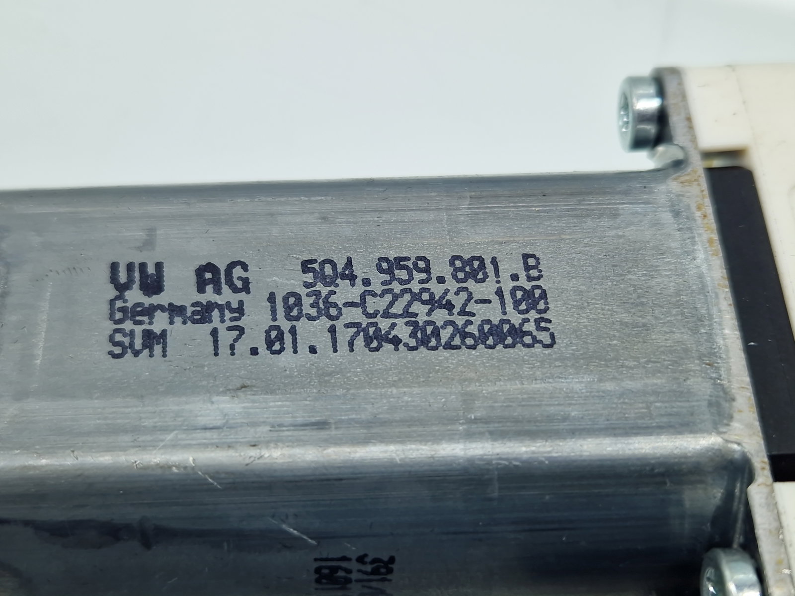 Motoras geam stanga fata Volkswagen Passat B8 Variant (3G5) [Fabr 2015-prezent] 5Q4959801B - imagine 5