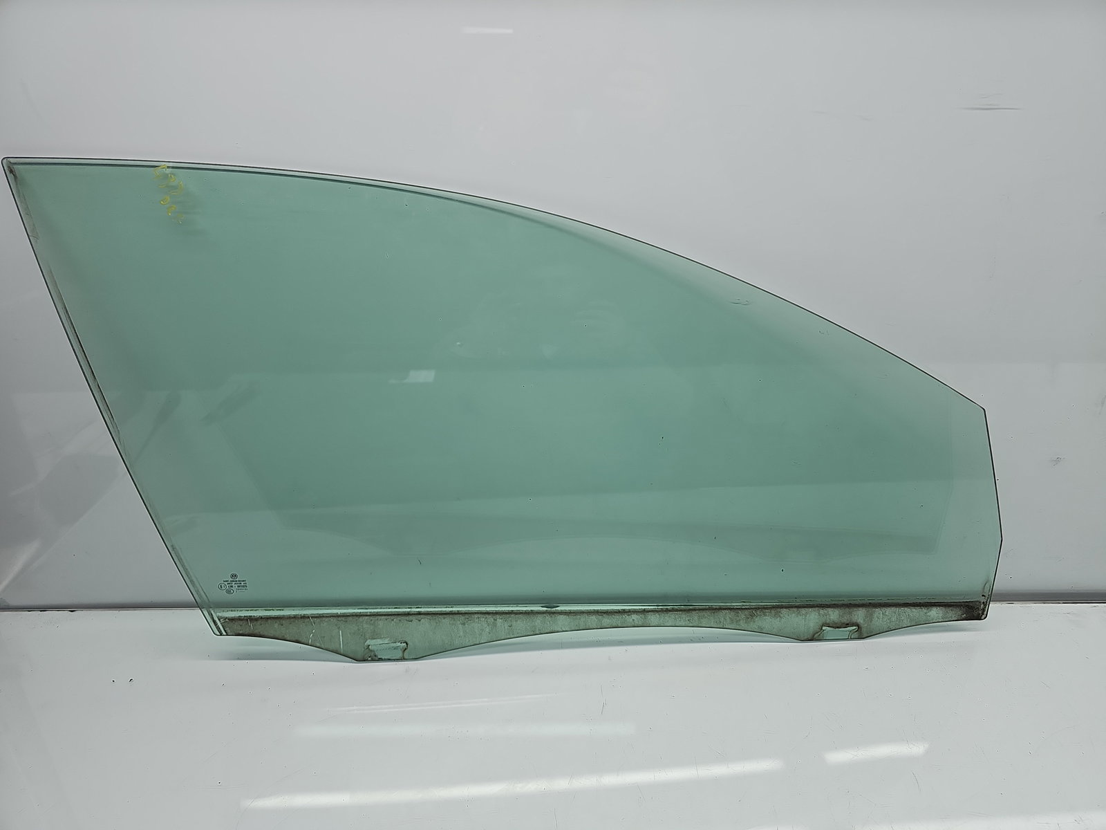 Geam usa dreapta fata Volkswagen Golf 6 (5K1) [Fabr 2009-2013] OEM - imagine 1