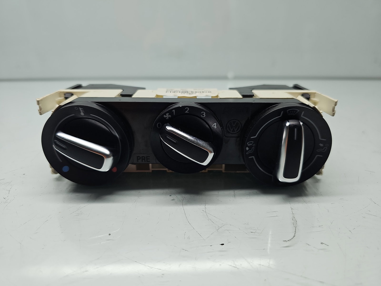 Panou comanda clima Volkswagen Polo (6R) [Fabr 2009-2016] 6R0820045N - imagine 1