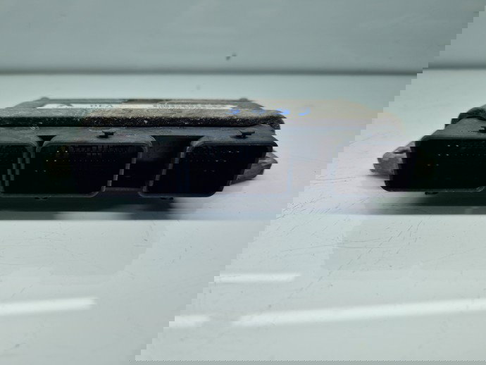 Calculator motor ECU Renault Megane 3 Hatchback (X95) [Fabr 2008-2015] 237101353R 1.6 Benz K4M848 81KW / 110CP