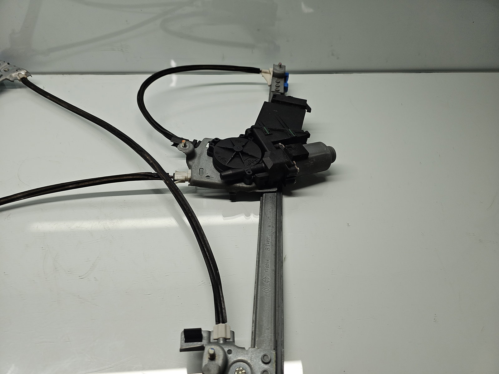 Macara electrica geam dreapta fata Renault Espace 4 [Fabr 2002-2014] 116096 - imagine 2