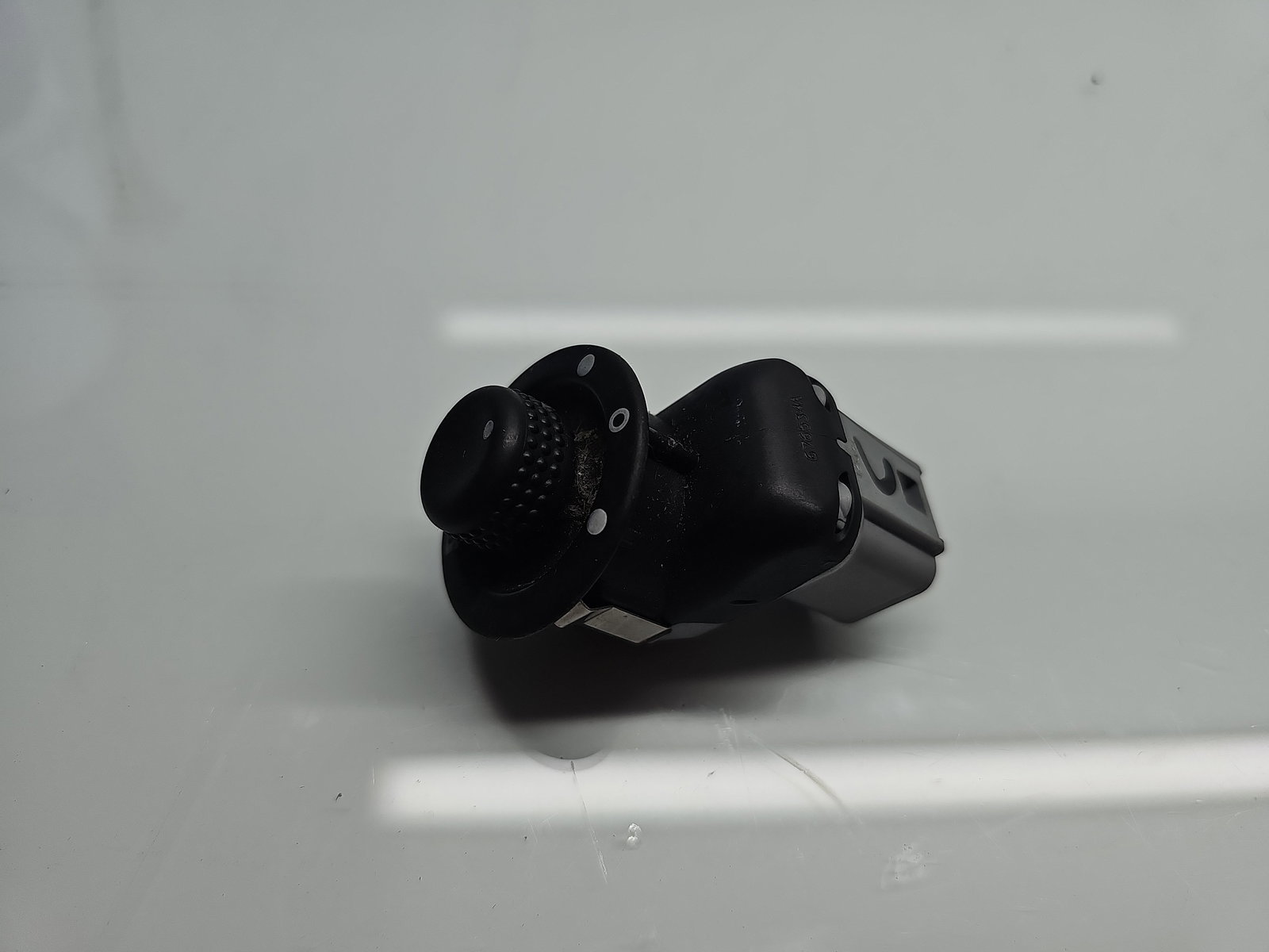 Buton reglaj oglinzi Renault Espace 4 [Fabr 2002-2014] OEM - imagine 1