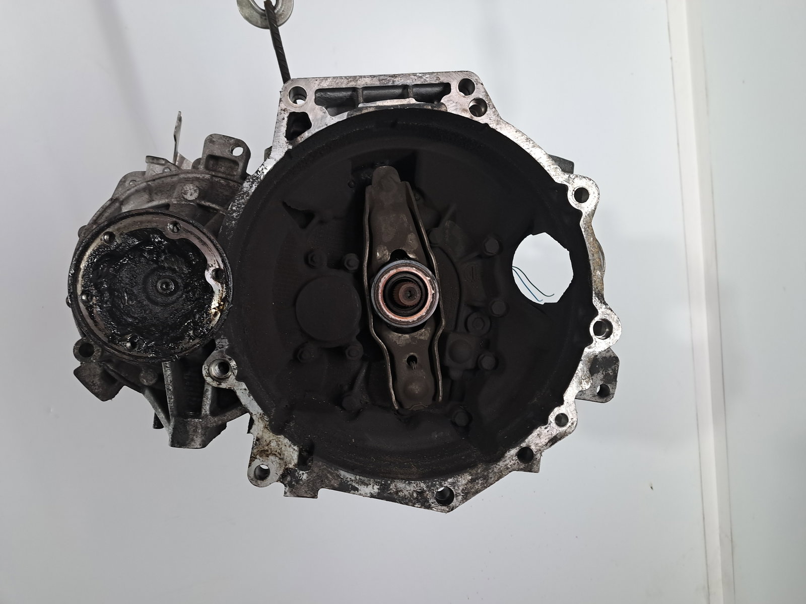 Cutie viteze manuala 5 trepte Volkswagen Golf 6 (5K1) [Fabr 2009-2013] 1.6 TDI CAYC LHW 77KW / 105CP - imagine 1