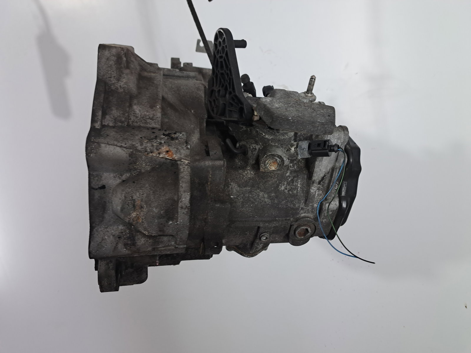 Cutie viteze manuala 5 trepte Volkswagen Golf 6 (5K1) [Fabr 2009-2013] 1.6 TDI CAYC LHW 77KW / 105CP - imagine 2