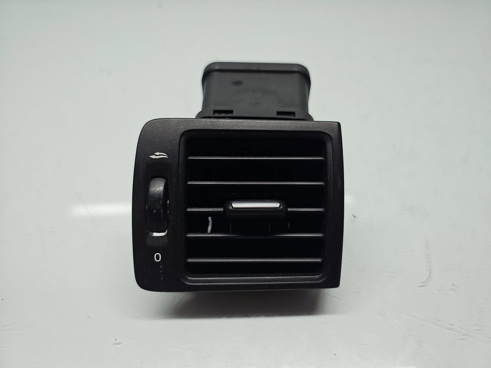 Grila aerisire dreapta Volvo C30 Coupe Rdesign [Fabr 2006-2013] 39888290 - imagine 1