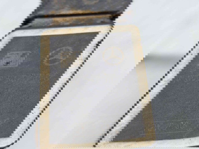  Senzor nivel balast Mercedes Clasa E (W211) [Fabr 2002-2009] A0105427717