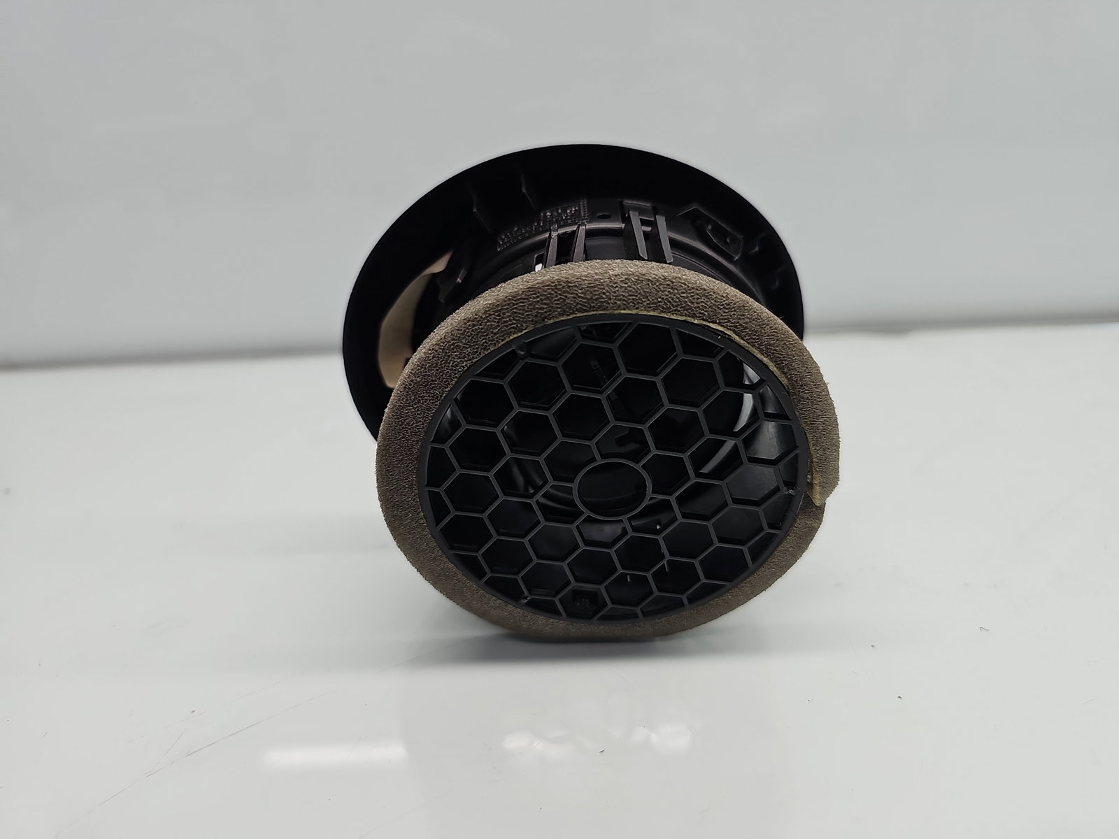 Grila aerisire dreapta Renault Clio 4 (B98) Hatchback [Fabr 2012-2020] 687605663R - imagine 4