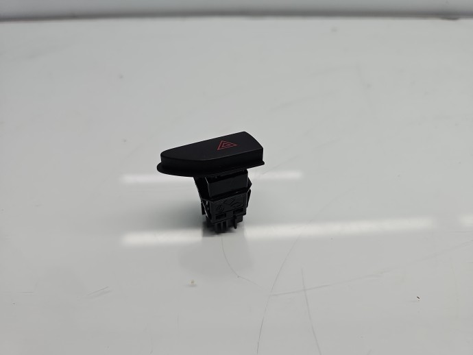  Buton avarii Renault Clio 4 (B98) Hatchback [Fabr 2012-2020] 252907372R