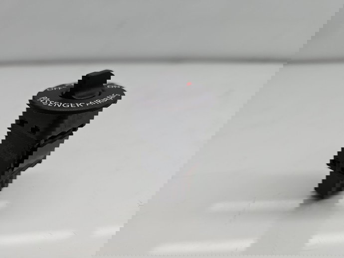  Buton ON/OFF airbag Renault Clio 4 (B98) Hatchback [Fabr 2012-2020] 681995290R