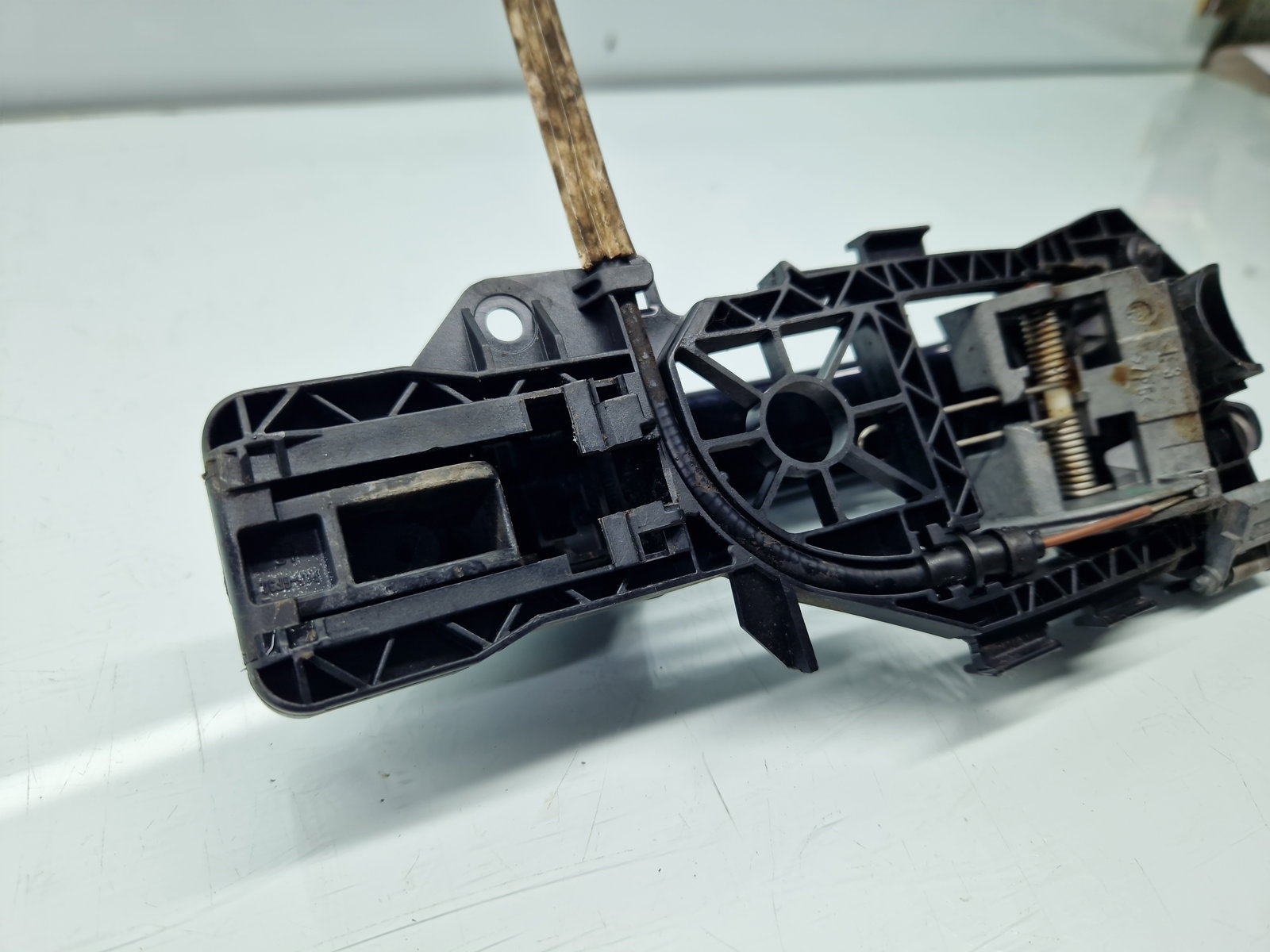 Maner usa stanga fata Volkswagen Passat B7 (365) Variant [Fabr 2010-2014] LC9X - imagine 4