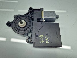 Motoras geam dreapta fata Volkswagen Passat B7 (365) Variant [Fabr 2010-2014] 0130822451