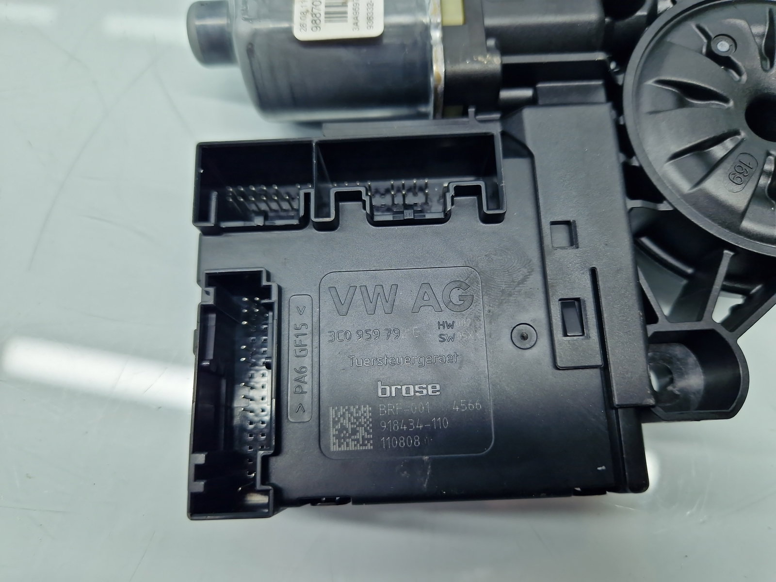 Motoras geam stanga fata Volkswagen Passat B7 (365) Variant [Fabr 2010-2014] 0130822451 - imagine 3