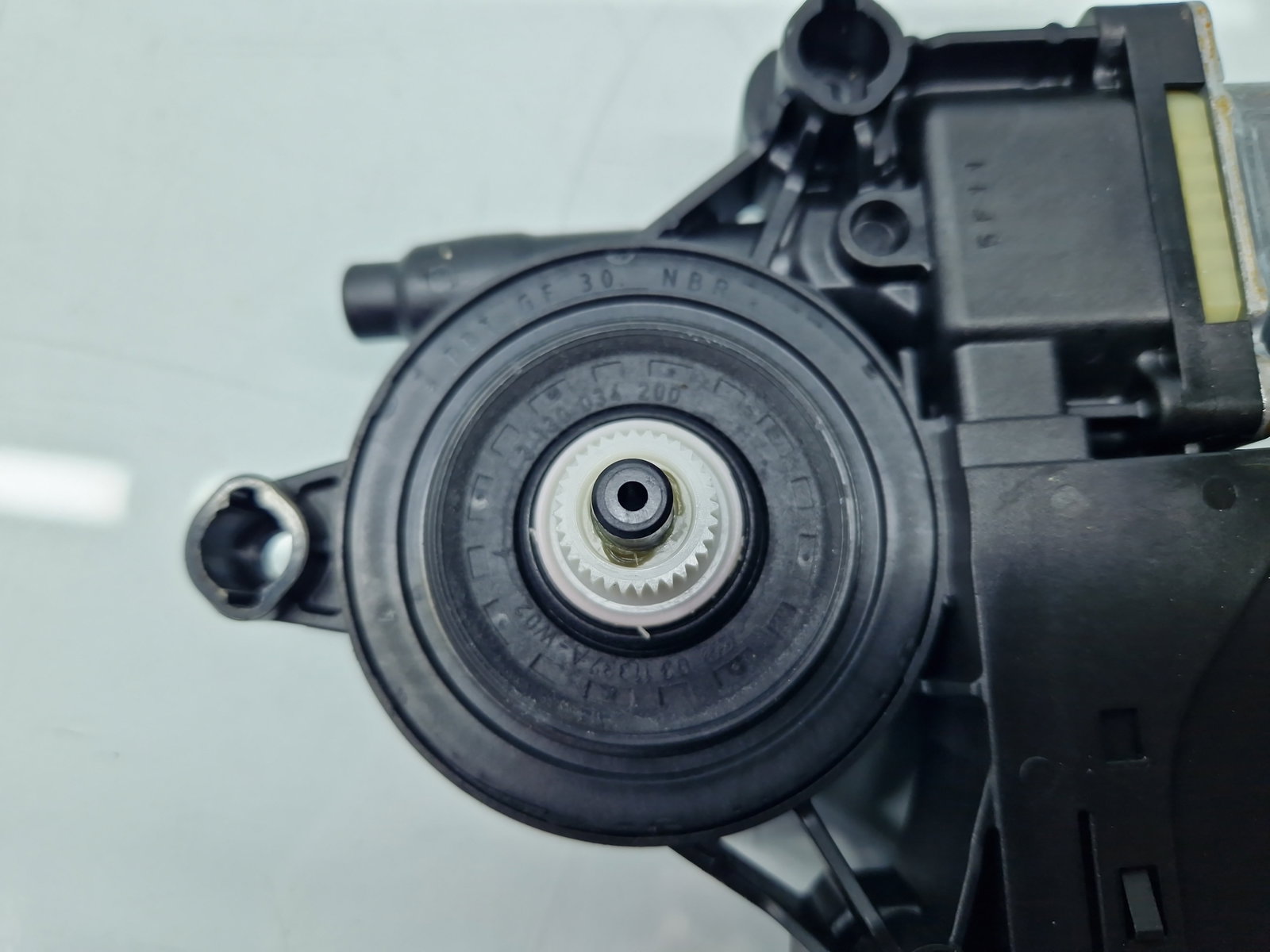 Motoras geam stanga fata Volkswagen Passat B7 (365) Variant [Fabr 2010-2014] 0130822451 - imagine 4