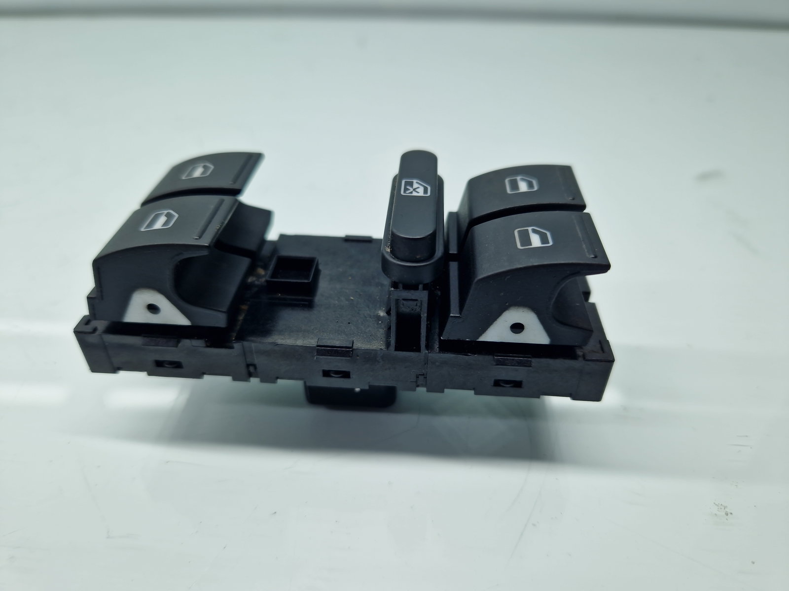 Butoane comanda geamuri sofer Volkswagen Passat B7 (365) Variant [Fabr 2010-2014] 1K4959857B - imagine 1