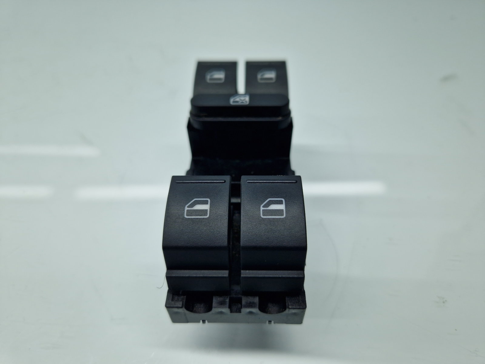 Butoane comanda geamuri sofer Volkswagen Passat B7 (365) Variant [Fabr 2010-2014] 1K4959857B - imagine 3