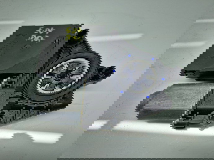 Motoras geam dreapta fata Volkswagen Golf 6 (5K1) [Fabr 2009-2013] 5K0959701B