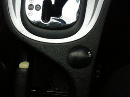 Bricheta 12 V Peugeot 307 1.6 benz OEM 2000-2008