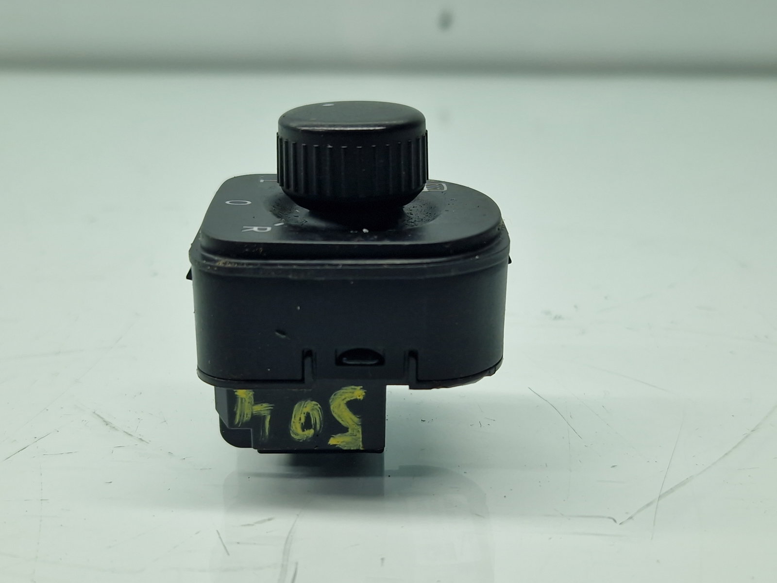 Buton reglaj oglinzi Volkswagen Golf 6 (5K1) [Fabr 2009-2013] 1K0959565L - imagine 3