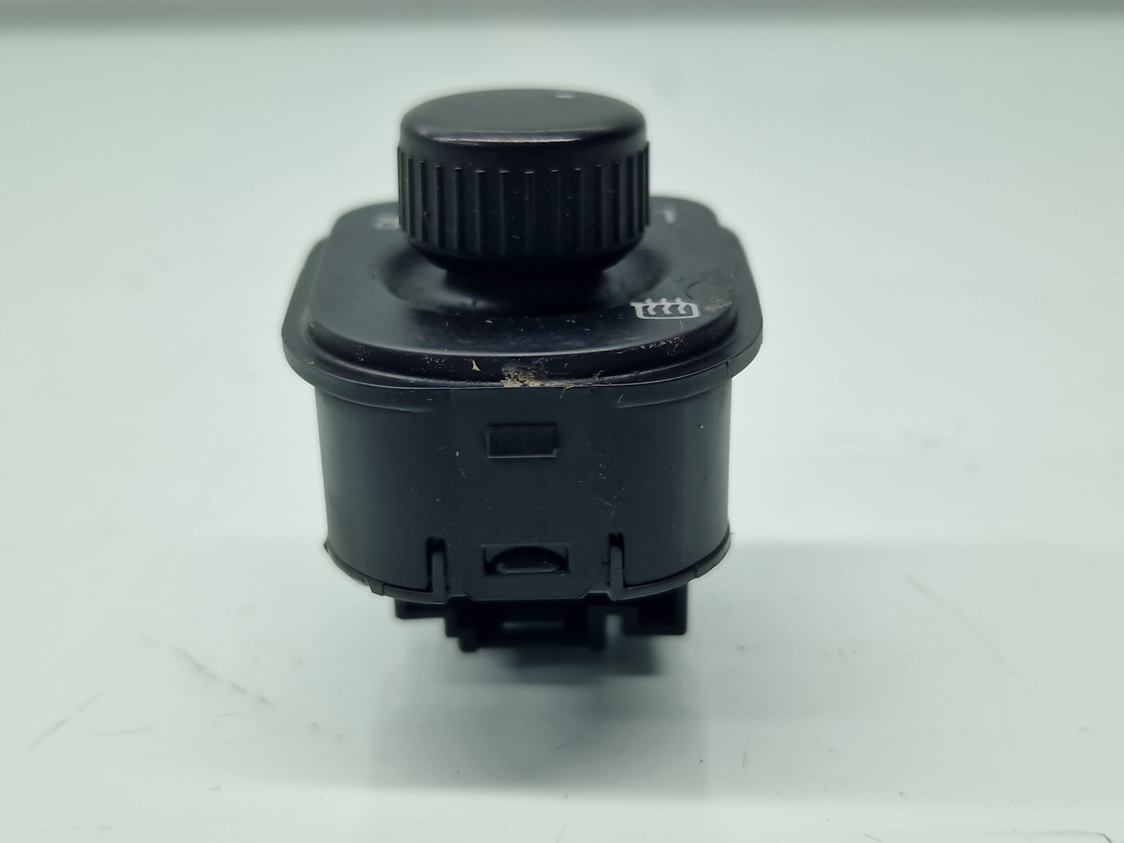 Buton reglaj oglinzi Volkswagen Golf 6 (5K1) [Fabr 2009-2013] 1K0959565L - imagine 4