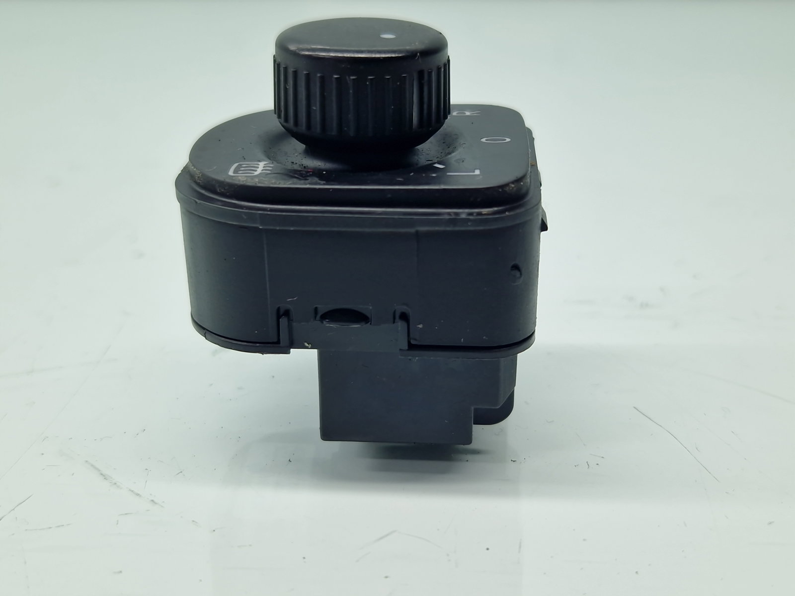 Buton reglaj oglinzi Volkswagen Golf 6 (5K1) [Fabr 2009-2013] 1K0959565L - imagine 5