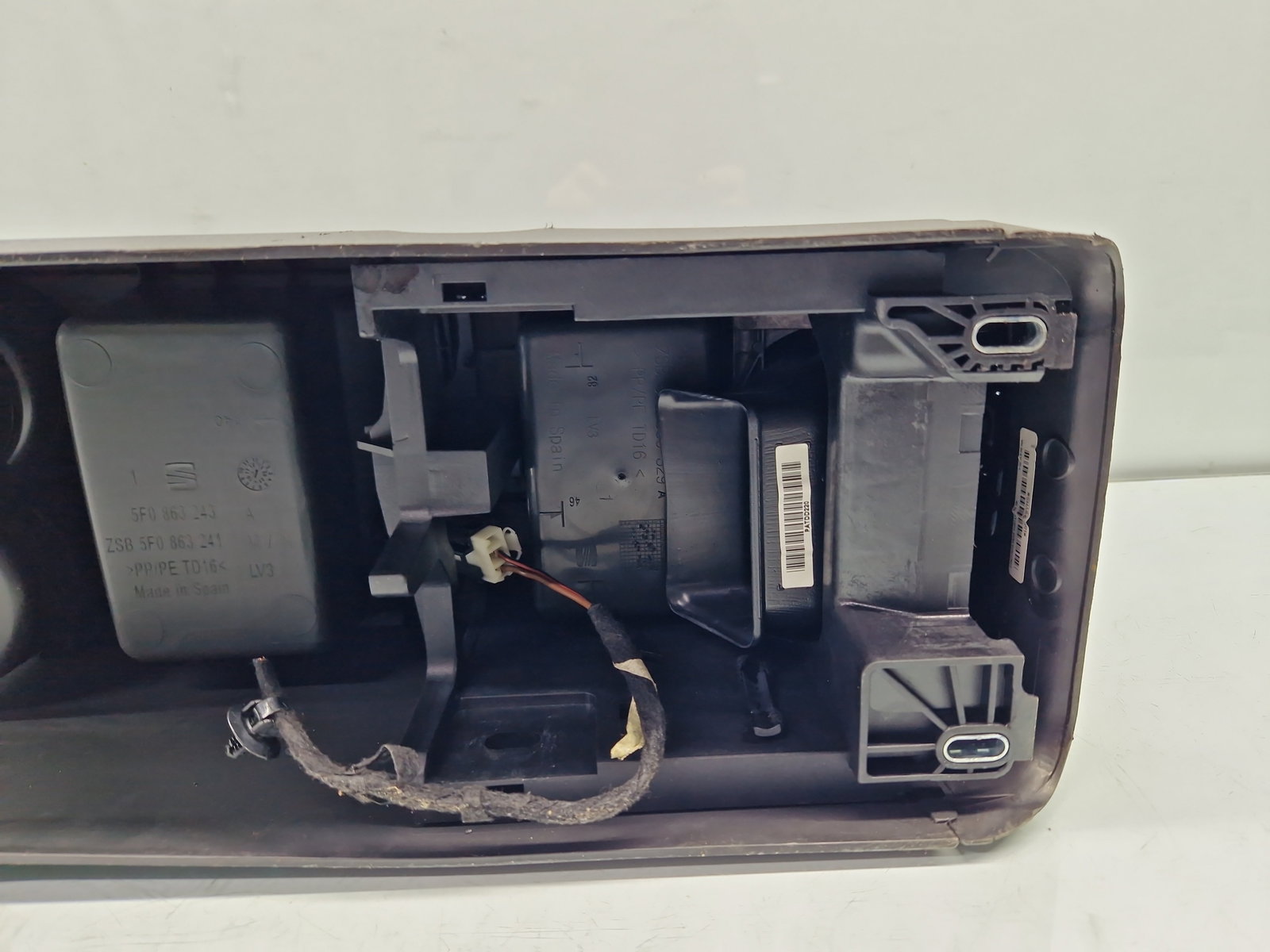 Cotiera Seat Leon (5F1) [Fabr 2012-2018] OEM - imagine 2