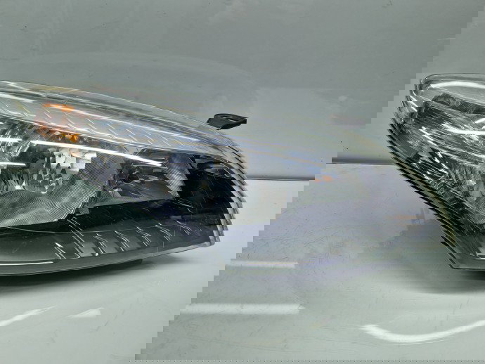  Far dreapta Renault Megane 3 Hatchback (X95) [Fabr 2008-2015] 260107117R