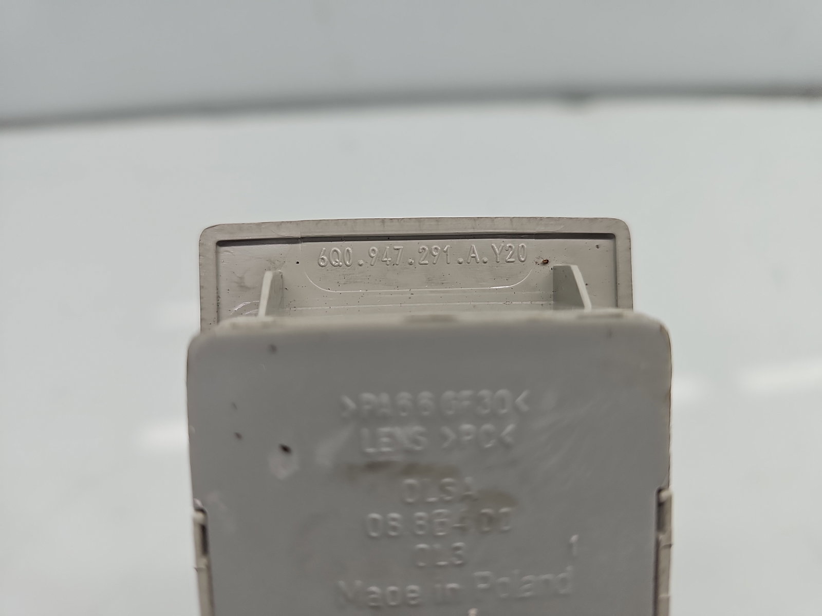 Plafoniera spate Volkswagen Polo (6R) [Fabr 2009-2016] 6Q0947291A - imagine 4