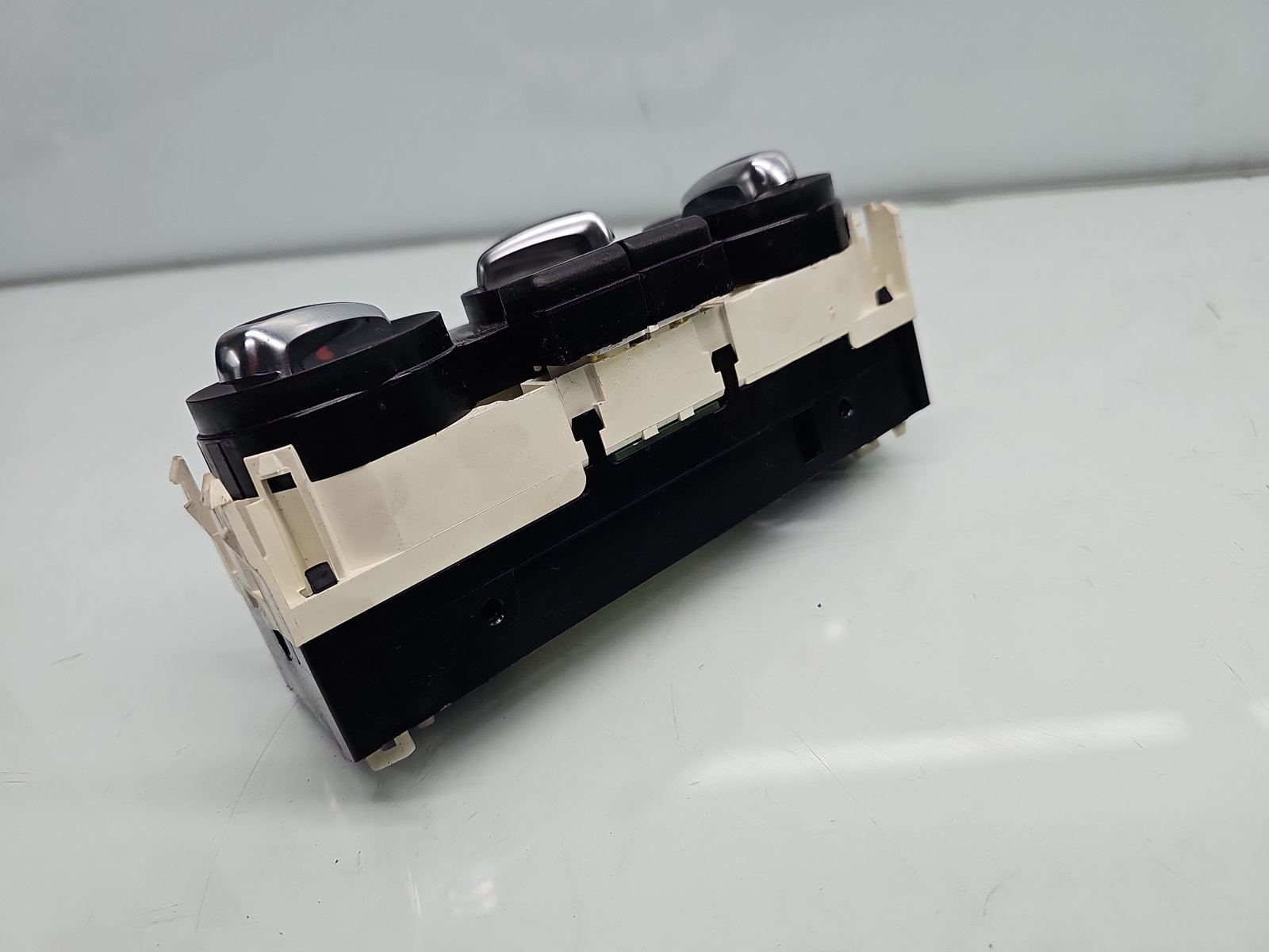 Panou comanda clima Volkswagen Polo (6R) [Fabr 2009-2016] 6R0820045N - imagine 4