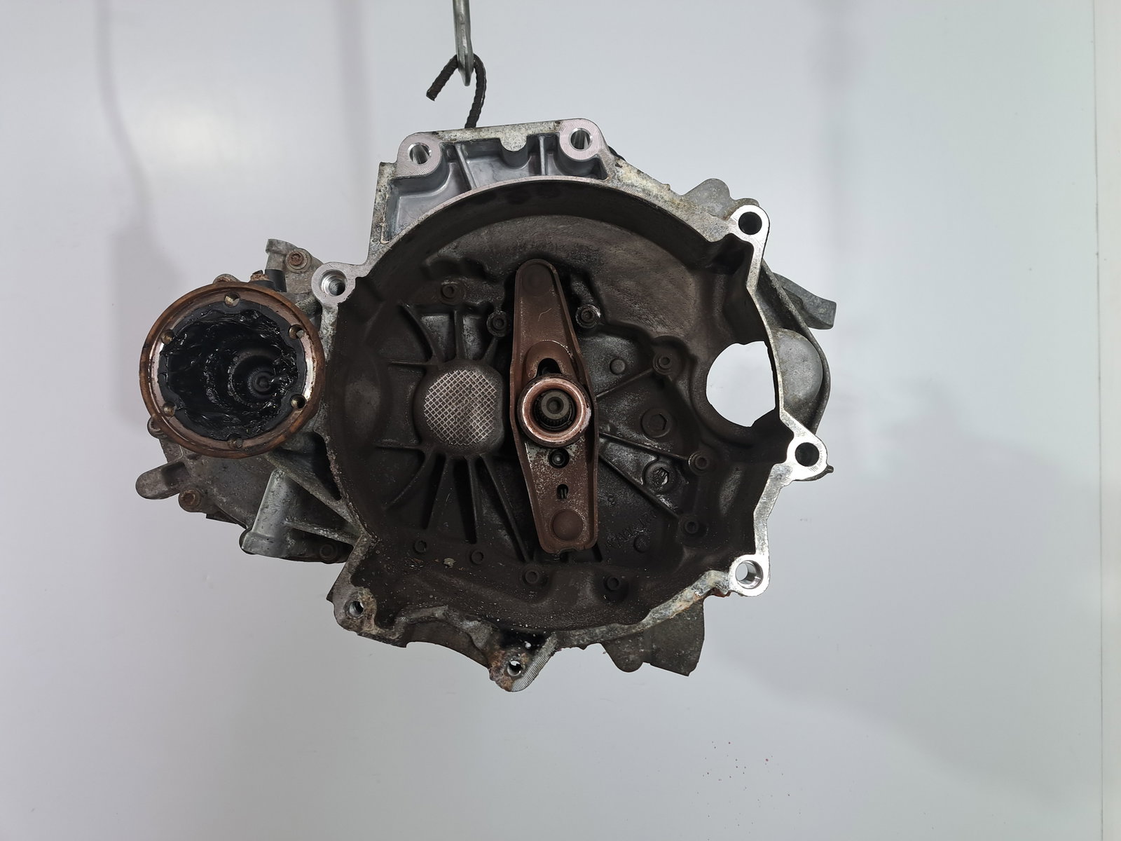 Cutie viteze manuala 5 trepte Volkswagen Polo (6R) [Fabr 2009-2016] 1.2 Benz CGPB LNR 44KW / 60CP - imagine 1