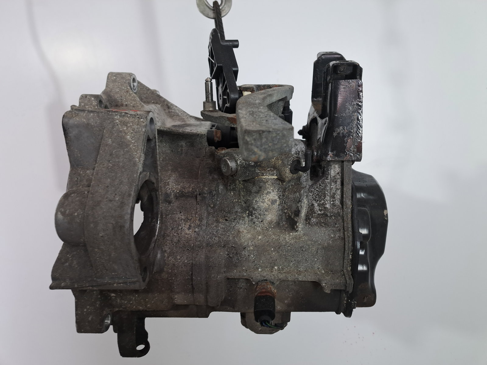 Cutie viteze manuala 5 trepte Volkswagen Polo (6R) [Fabr 2009-2016] 1.2 Benz CGPB LNR 44KW / 60CP - imagine 2