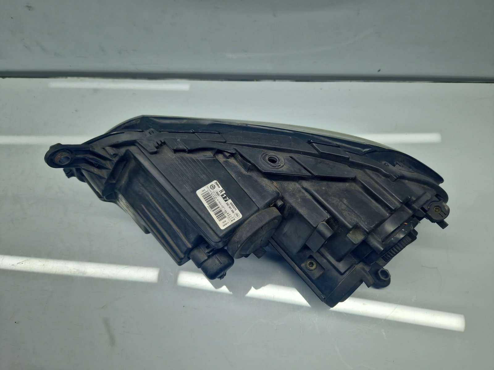 Far dreapta Volkswagen Passat B7 (365) Variant [Fabr 2010-2014] 3AC941006 - imagine 5