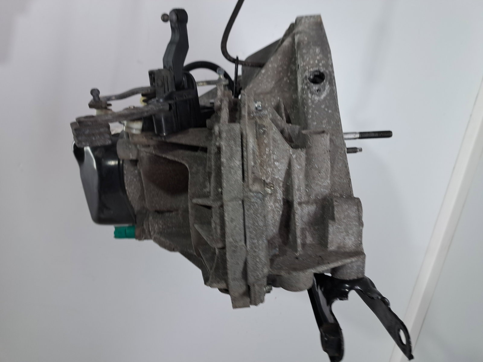 Cutie viteze manuala 5 trepte Dacia Logan II MCV BK (K52) [Fabr 2013-2022] Facelift 1.5 dCi K9KU87 JR5 304010877R 70KW / 95CP - imagine 4