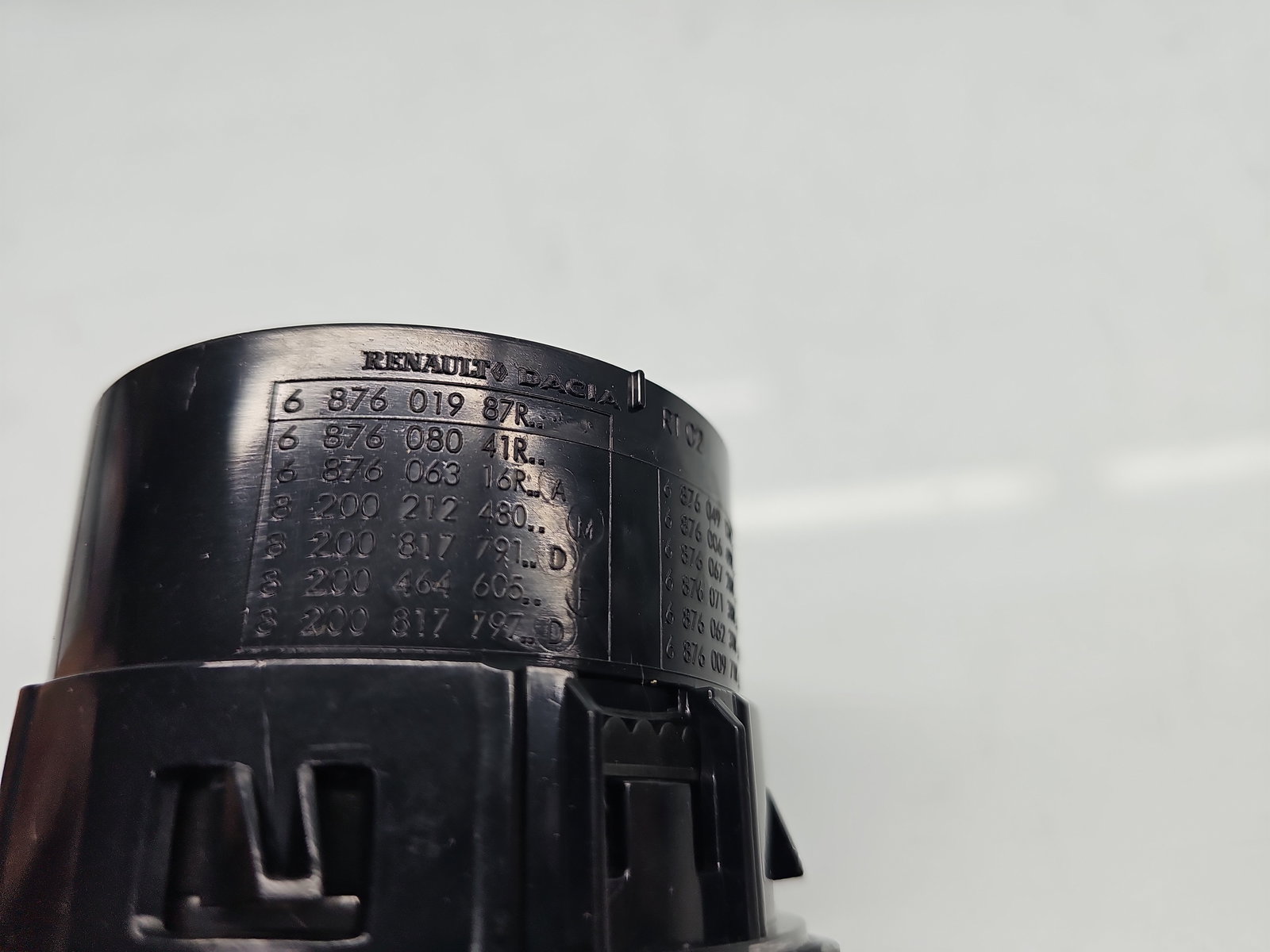 Grila aerisire dreapta Dacia Duster [Fabr 2010-2017] 687601987R - imagine 5