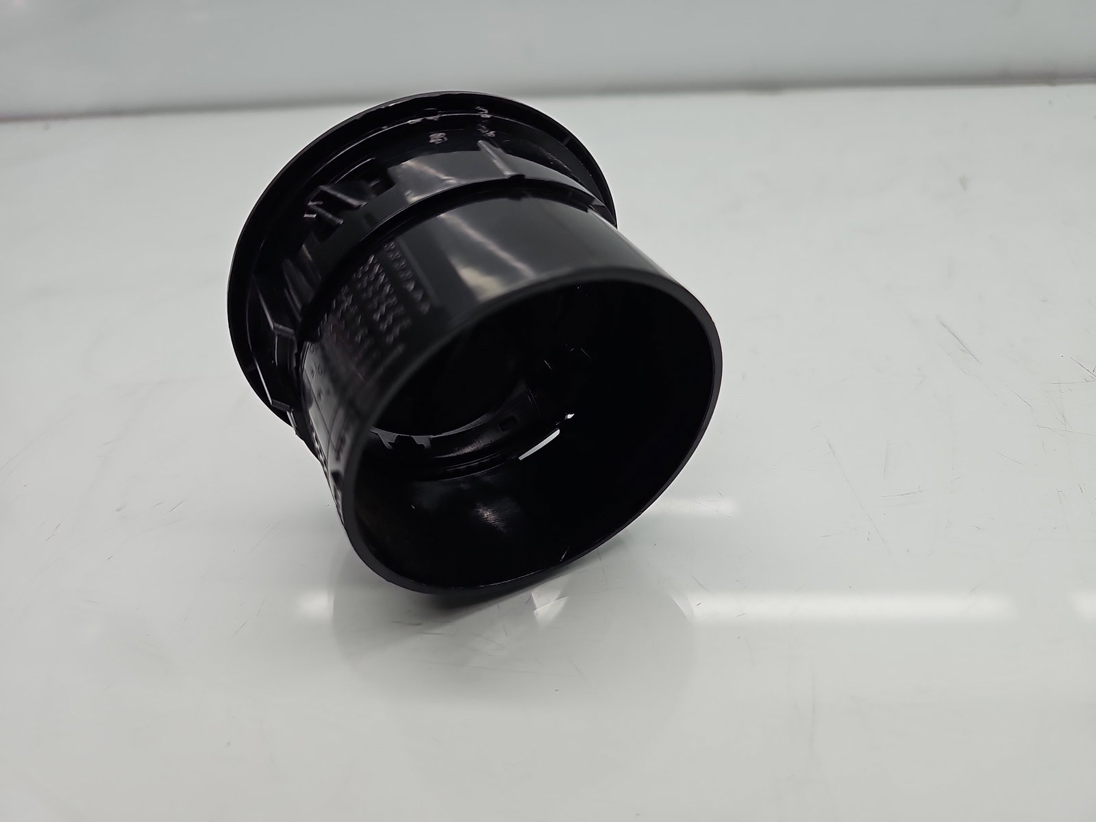 Grila aerisire spate Dacia Duster [Fabr 2010-2017] 687601987R - imagine 3