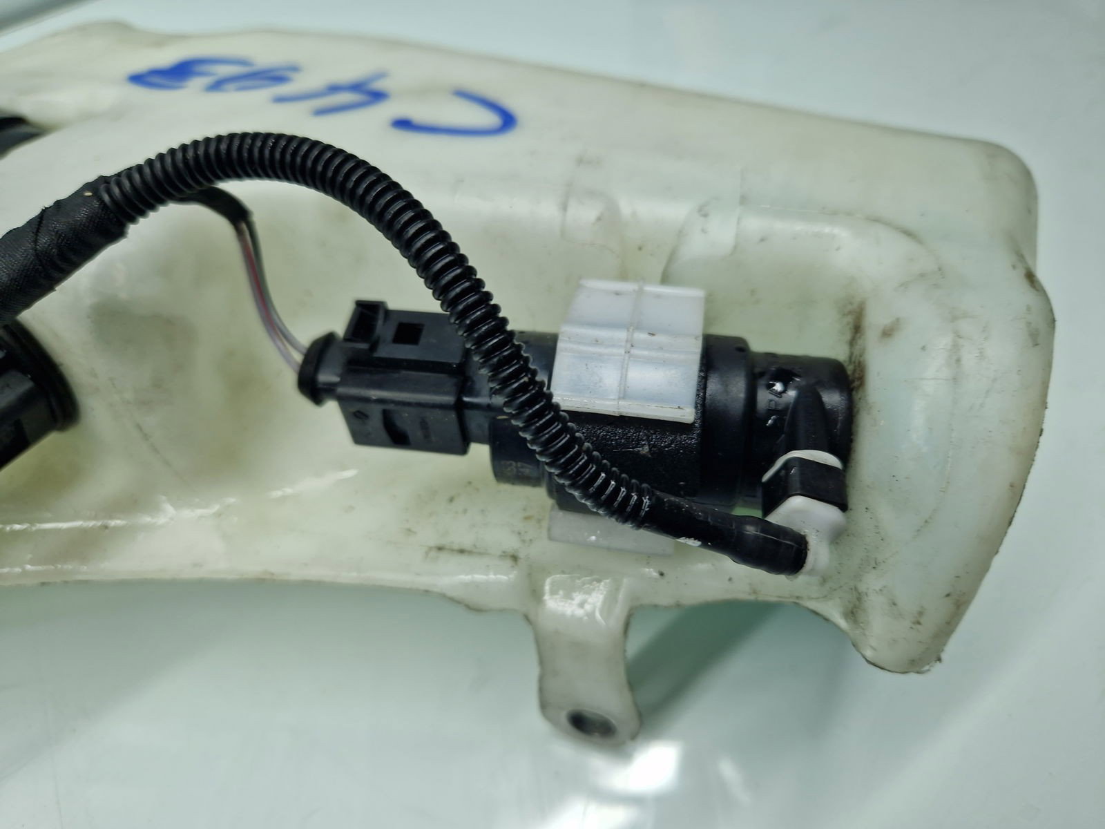 Vas lichid parbriz AUDI A4 (8K2, B8) [Fabr 2008-2015] 8T0955453C - imagine 4