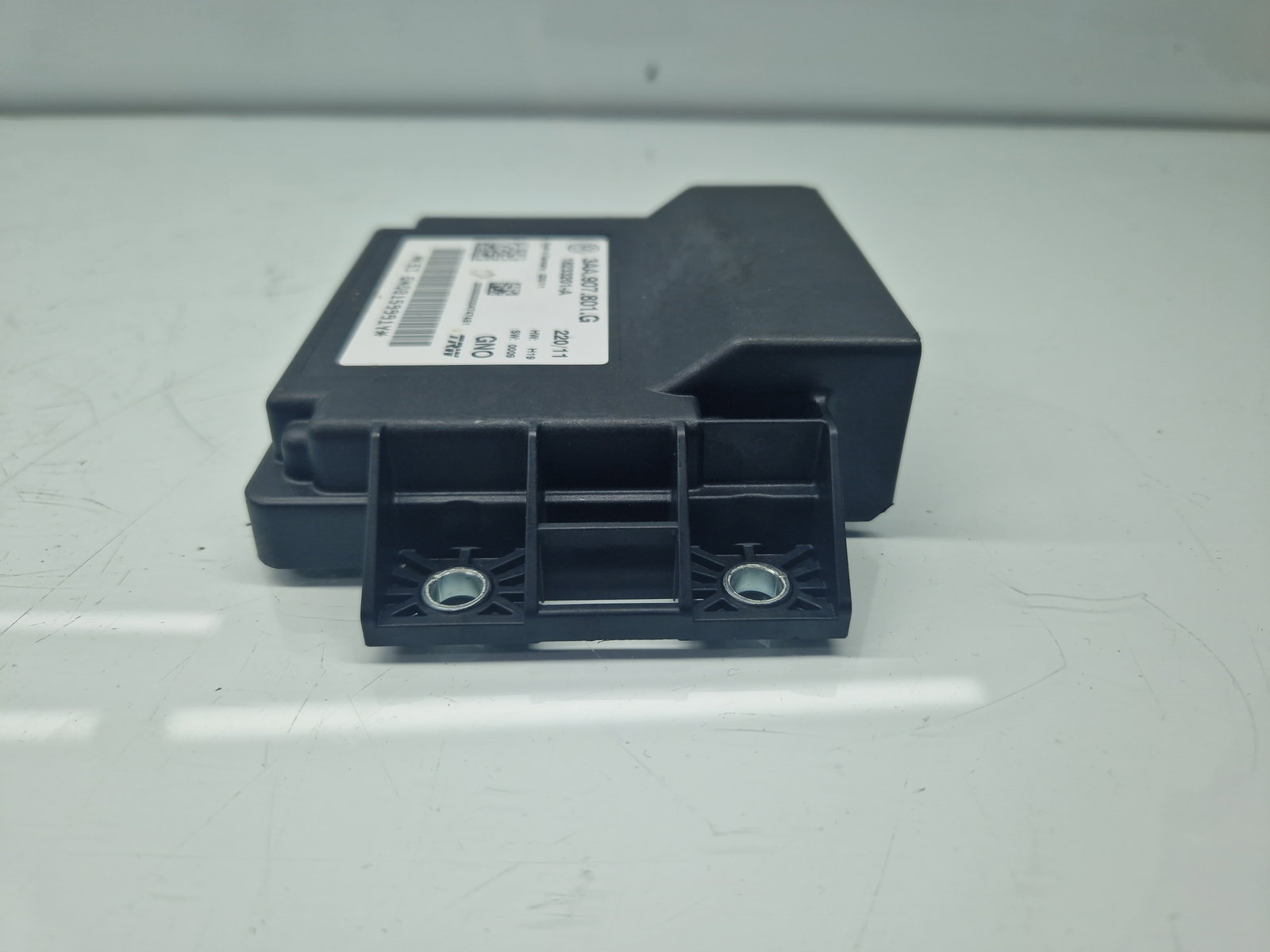 Calculator frana de mana Volkswagen Passat B7 (365) Variant [Fabr 2010-2014] 3AA907801G 2.0 TDI CFFB 103KW / 140CP - imagine 4