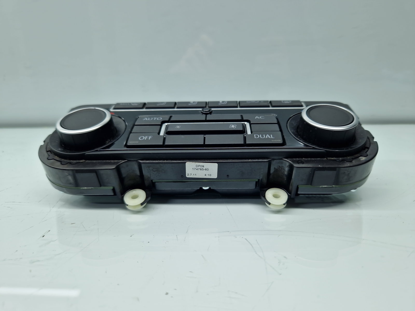 Panou comanda clima Volkswagen Passat B7 (365) Variant [Fabr 2010-2014] 5K0907044ER - imagine 2