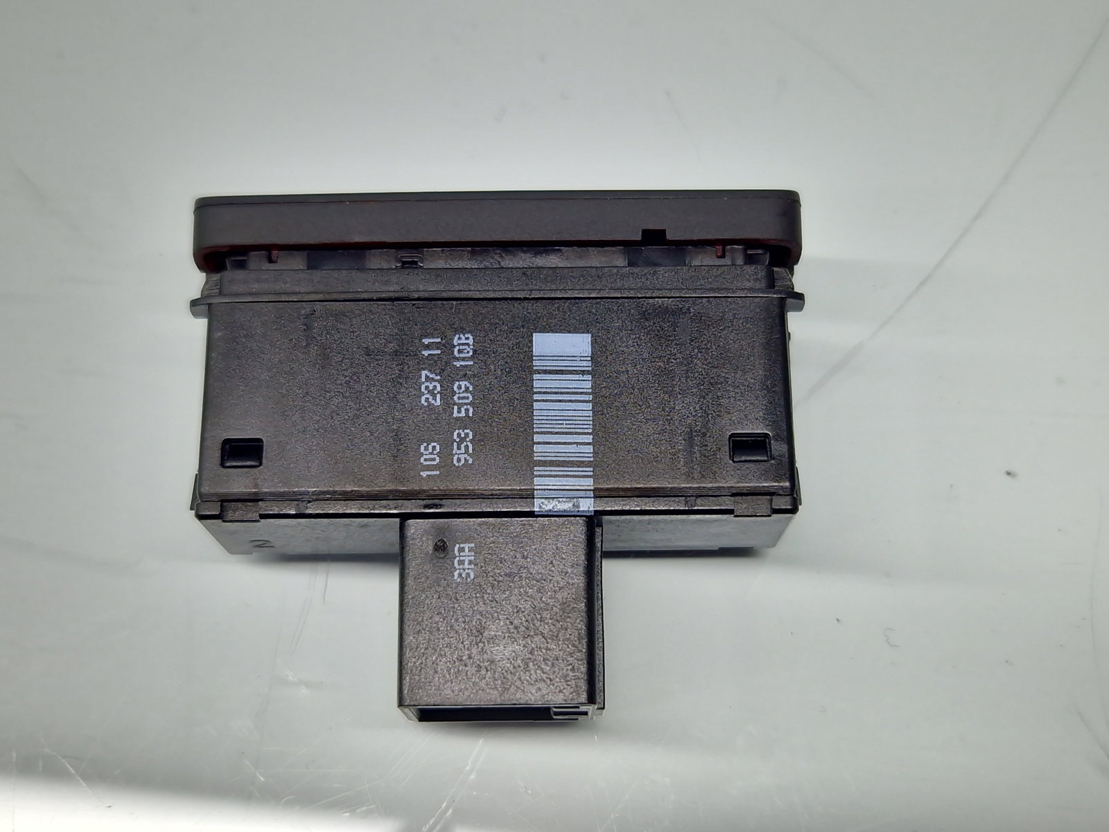 Buton avarii Volkswagen Passat B7 (365) Variant [Fabr 2010-2014] 9535091QB - imagine 5