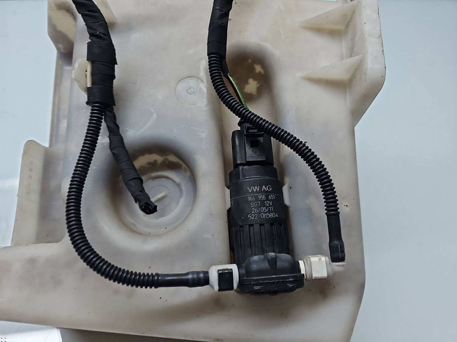 Vas lichid parbriz Skoda Octavia 2 (1Z3) [Fabr 2004-2013]1K0955453Q - imagine 3