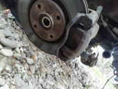 Etrier dreapta fata Peugeot 307 1.6 benz OEM 2000-2008