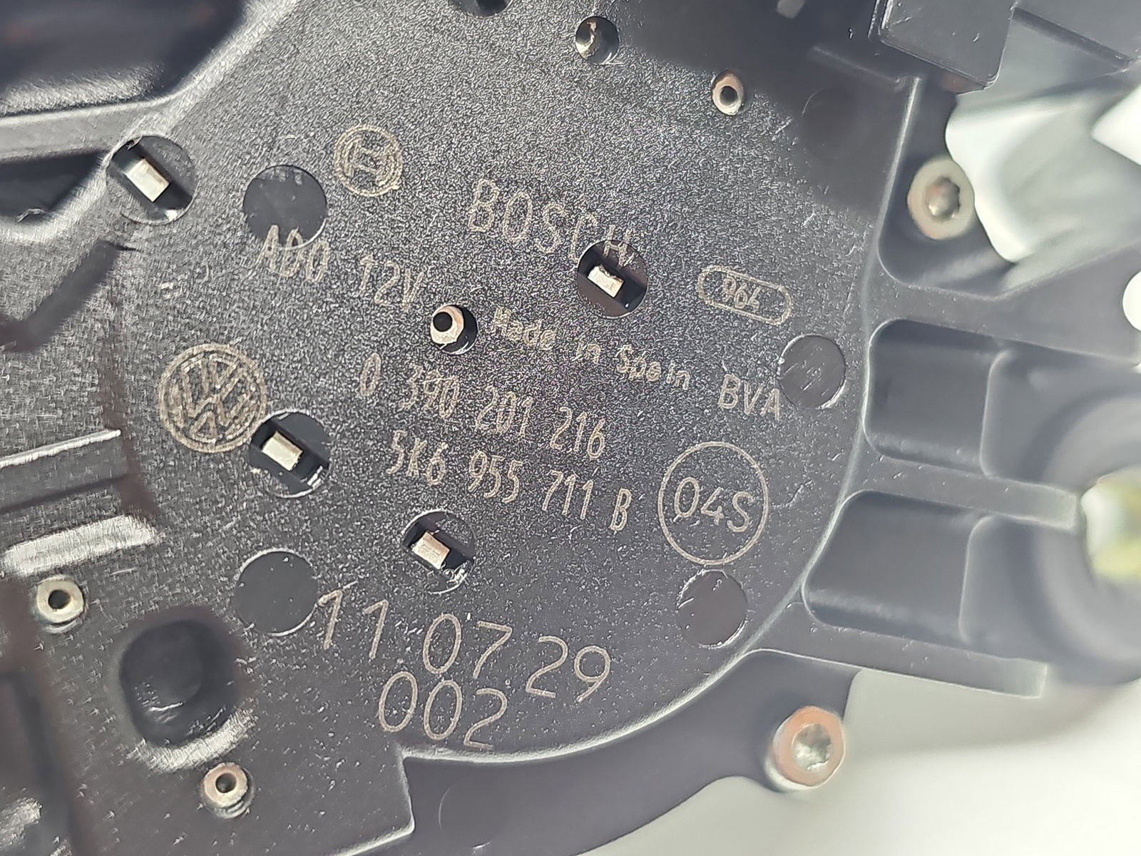 Motoras stergator haion Volkswagen Polo (6R) [Fabr 2009-2016] 5K6955711B - imagine 2