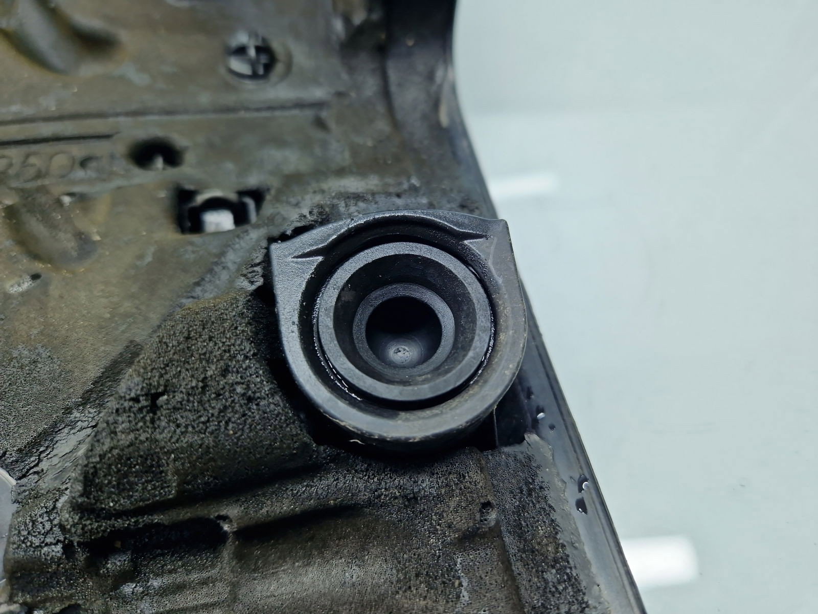 Capac motor Volkswagen Golf 6 (5K1) [Fabr 2009-2013] 03L103925AA 2.0 TDI CFFB 103KW / 140CP - imagine 3