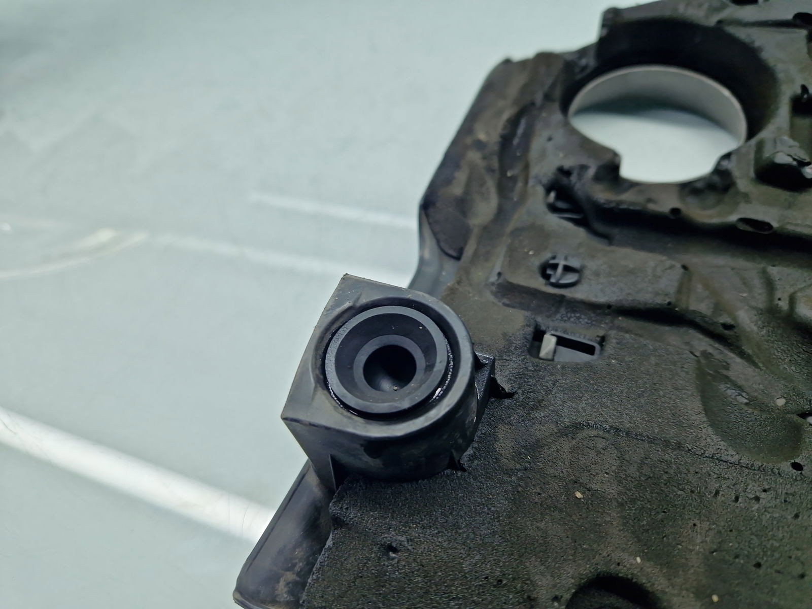 Capac motor Volkswagen Golf 6 (5K1) [Fabr 2009-2013] 03L103925AA 2.0 TDI CFFB 103KW / 140CP - imagine 6