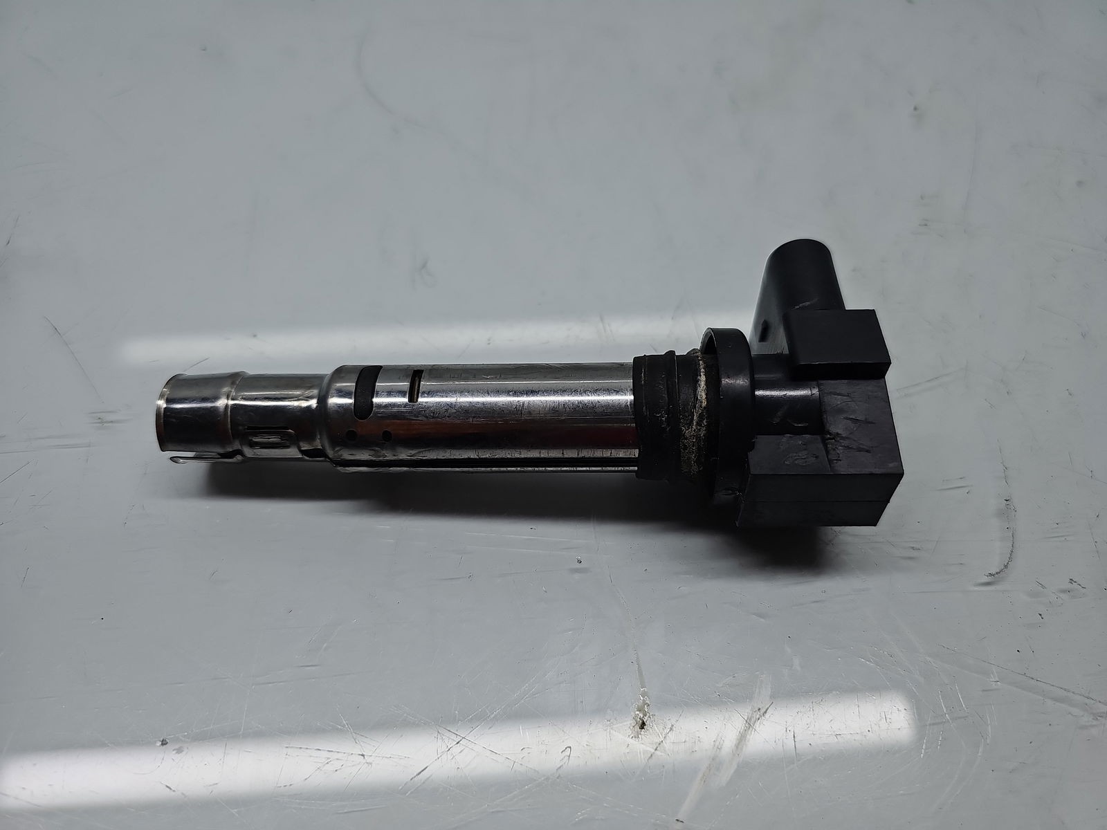 Bobina inductie Seat Ibiza 5 (6J5) [Fabr 2008-2017] 036905715C 1.2 Benz CGPA 51KW / 70CP - imagine 1