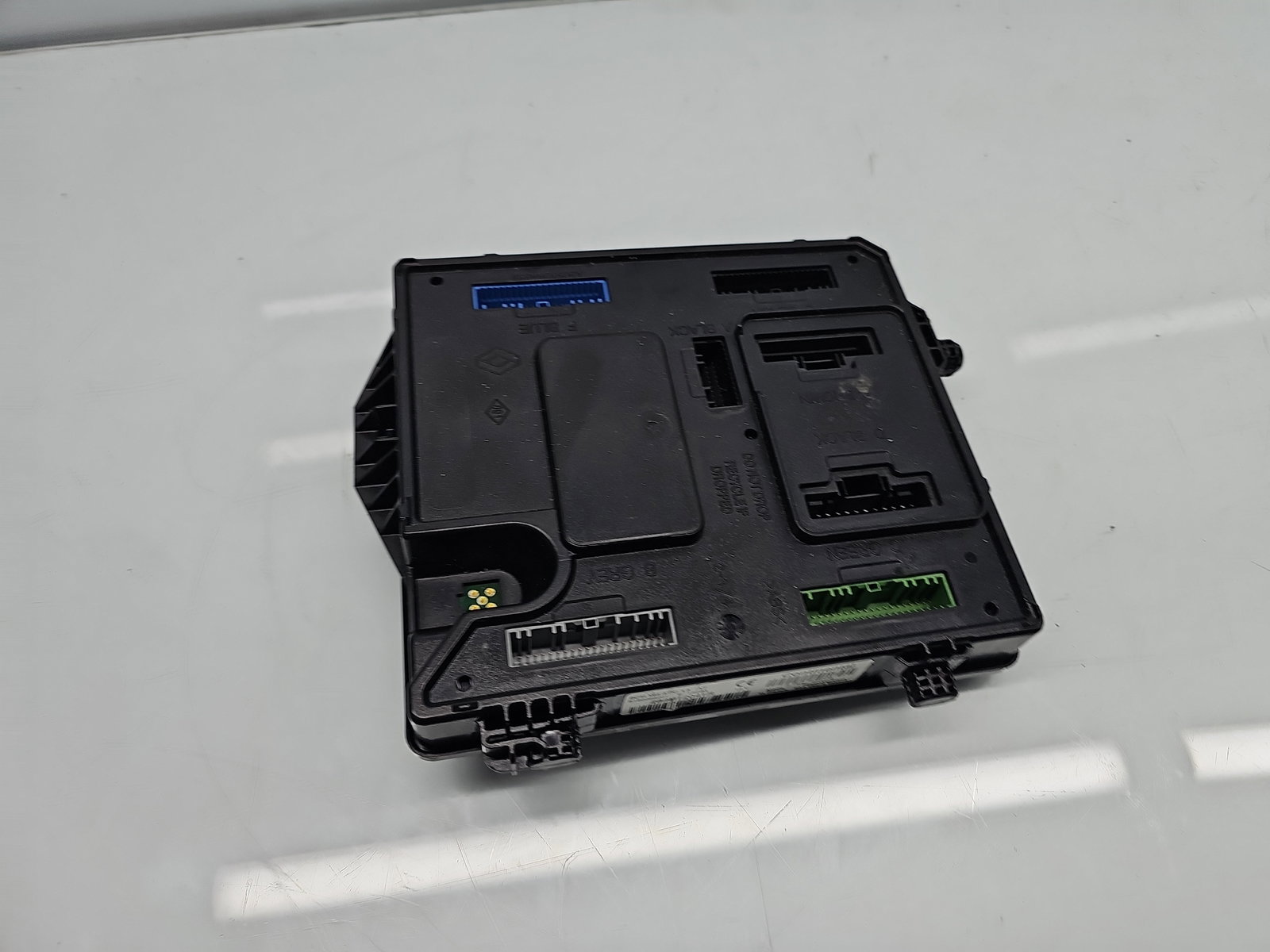 Modul confort Renault Megane 3 Hatchback (X95) [Fabr 2008-2015] 284B12041R - imagine 1