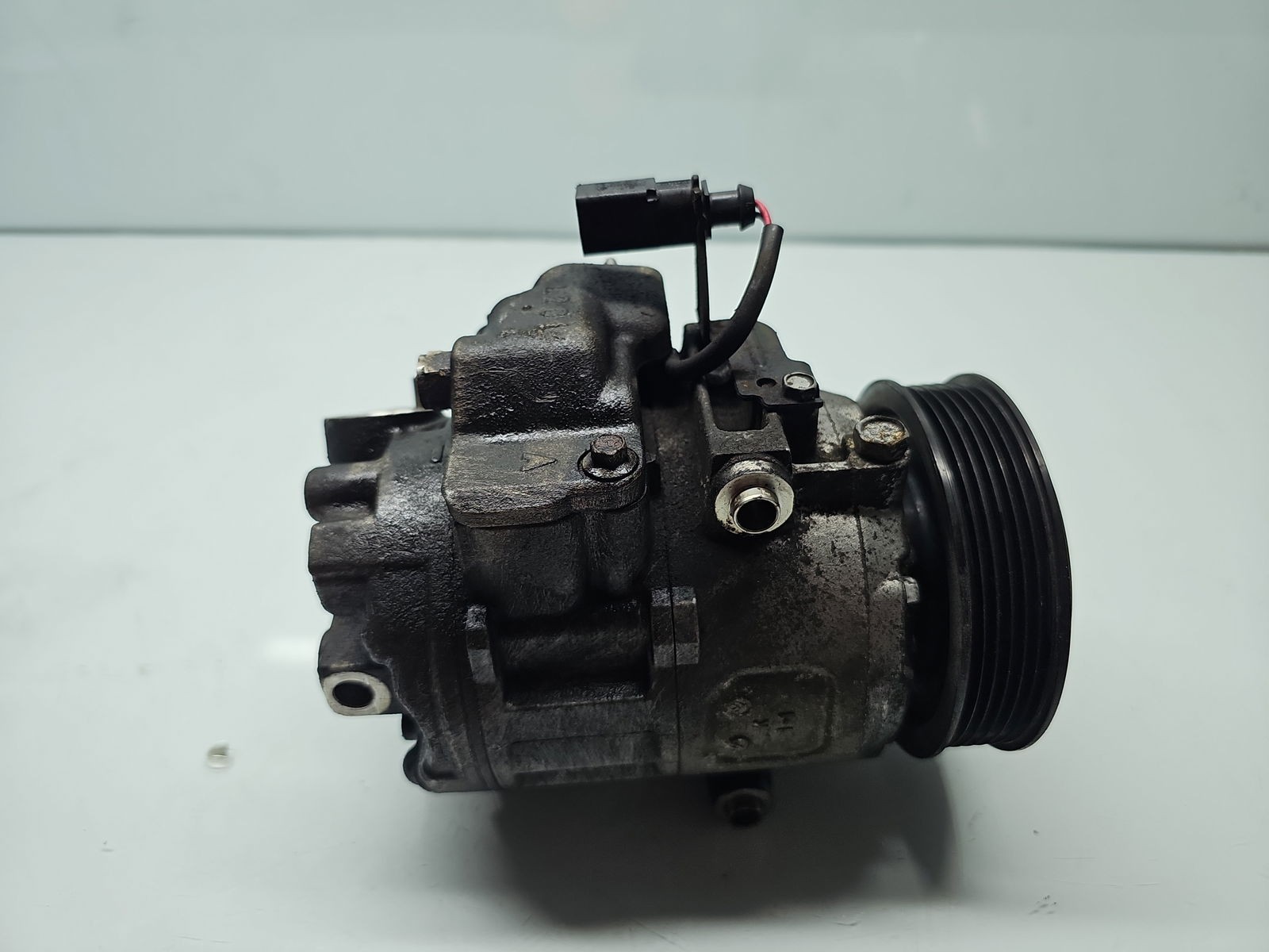 Compresor clima Seat Ibiza 5 (6J5) [Fabr 2008-2017]6Q0820808G 1.2 Benz CGPA 51KW / 70CP - imagine 3