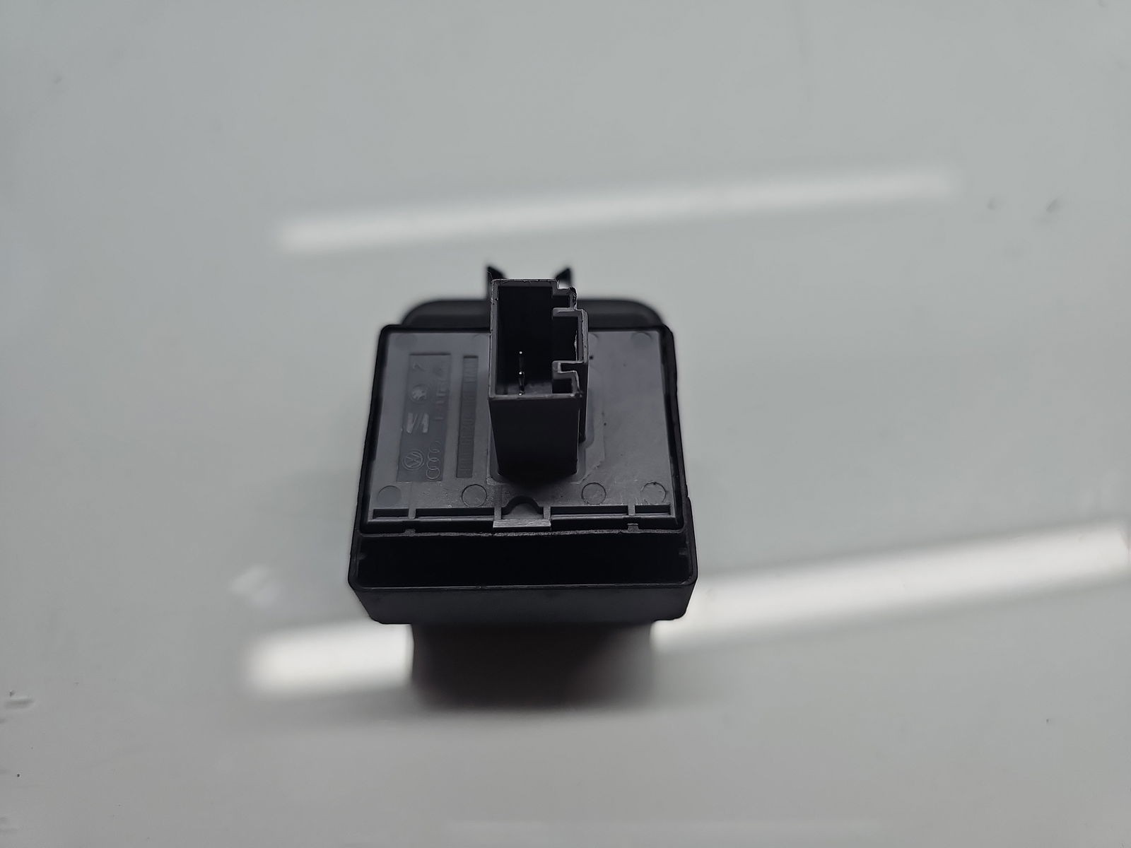 Butoane comanda geamuri sofer Seat Ibiza 5 (6J5) [Fabr 2008-2017] 1K3959857B - imagine 3