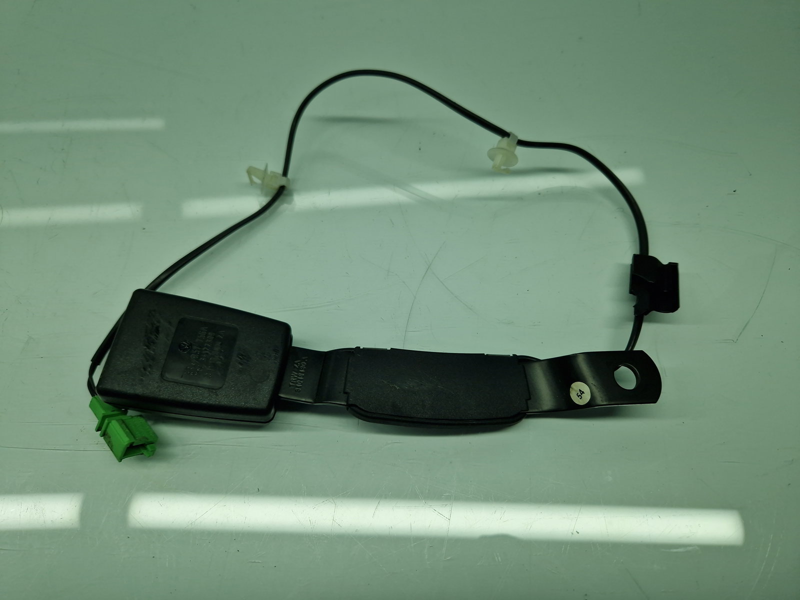 Capsa centura dreapta fata Volkswagen Polo (6R) [Fabr 2009-2016] 6R4857756A - imagine 1