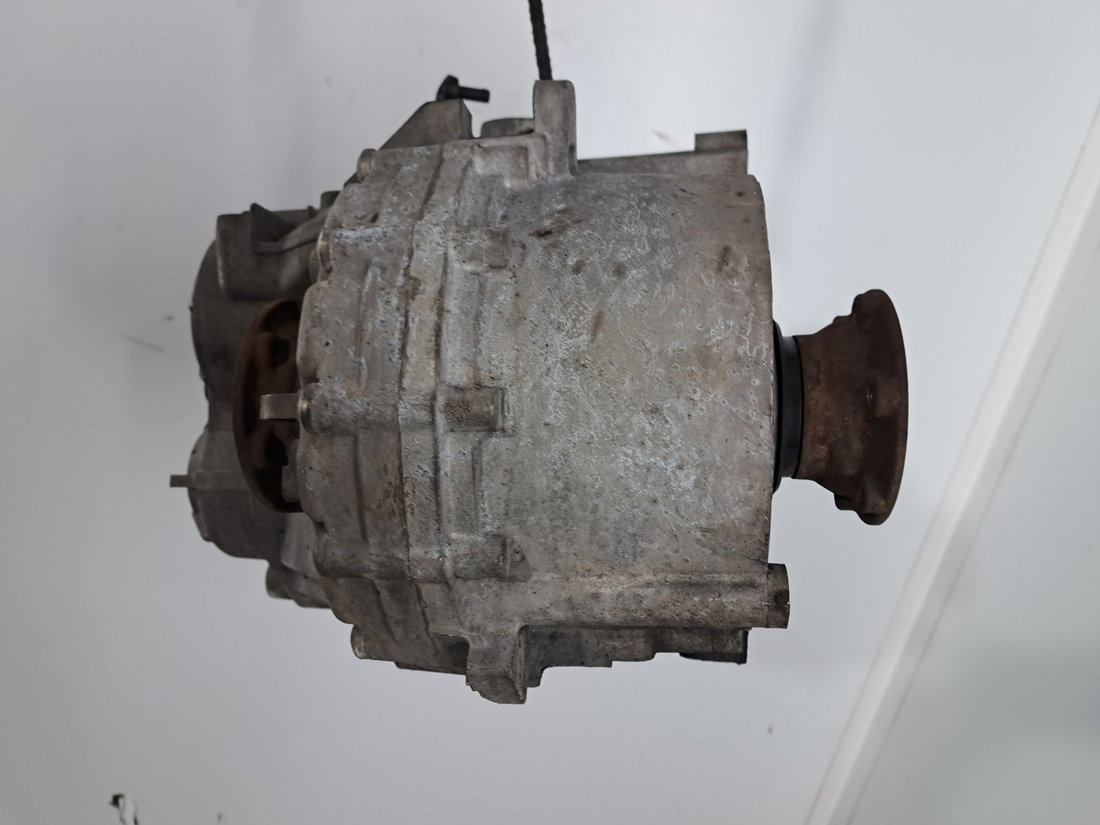 Cutie viteze manuala 6 trepte Volkswagen Passat CC (357) [Fabr 2008-2012] 2.0 TDI CFFB LNZ 103KW / 140CP - imagine 5