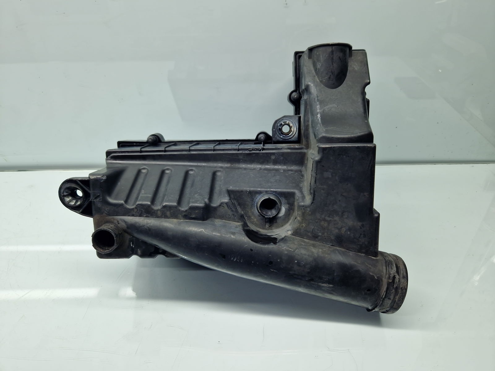 Carcasa filtru aer Volkswagen Golf 6 (5K1) [Fabr 2009-2013] 3C0129607BF 1.6 TDI CAYC 77KW / 105CP - imagine 3